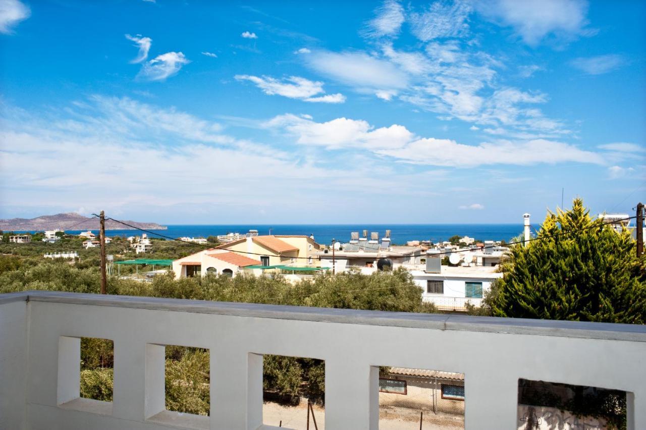 Captain Michalis Apartments Galatás Exterior foto