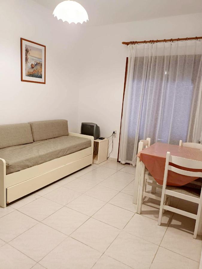 Captain Michalis Apartments Galatás Exterior foto